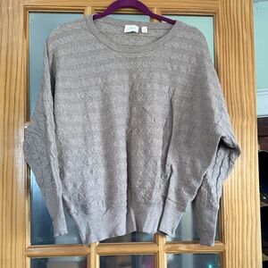 Cyrus Women's Cable Knit Sweater - Tan